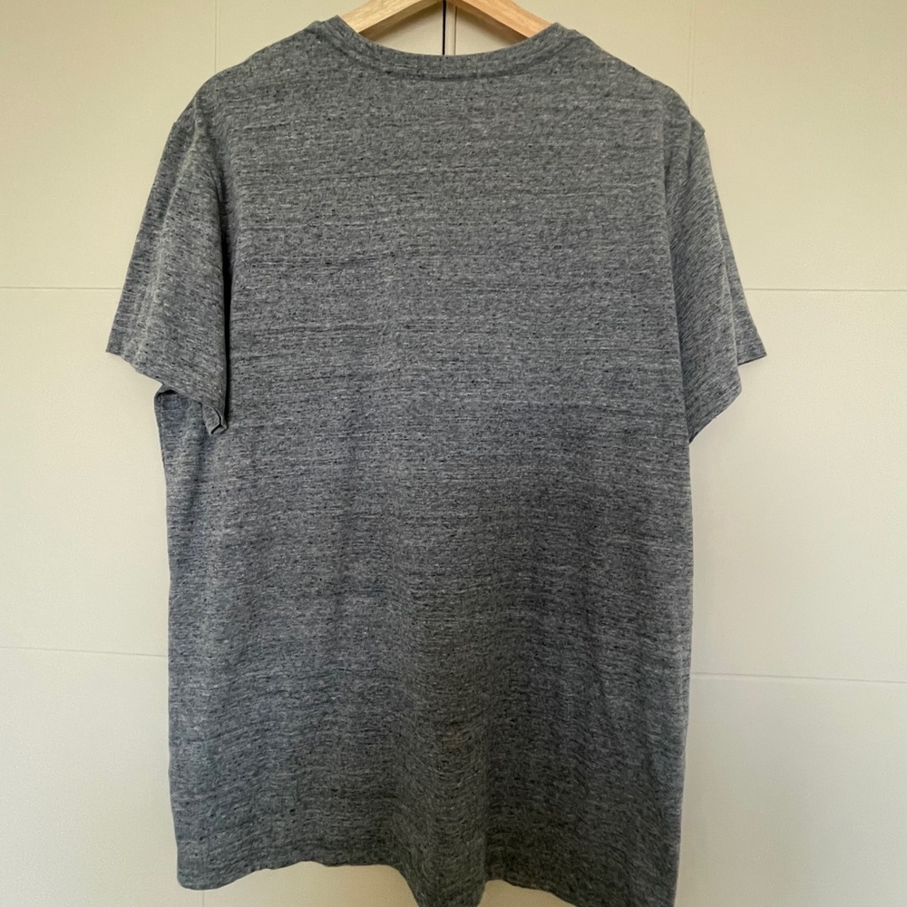 Marine Layer Signature Pocket T-Shirt Soft Heather Grey Striped Pocket Size L - Picture 2 of 9